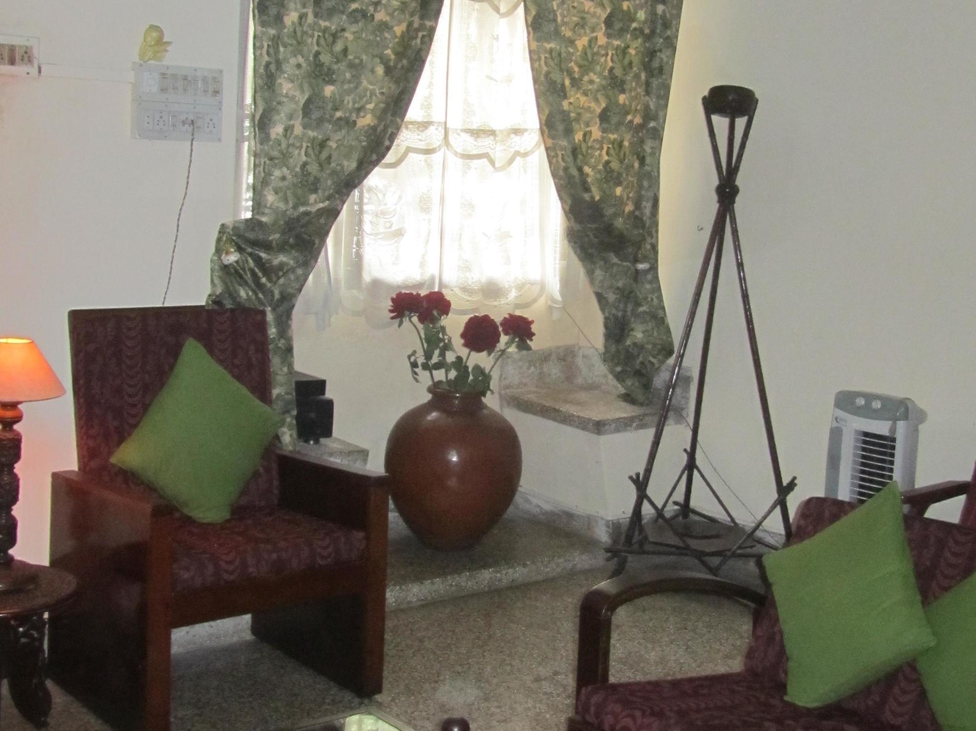 Madeleine Inn Kochi Ngoại thất bức ảnh