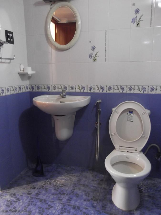 Madeleine Inn Kochi Ngoại thất bức ảnh