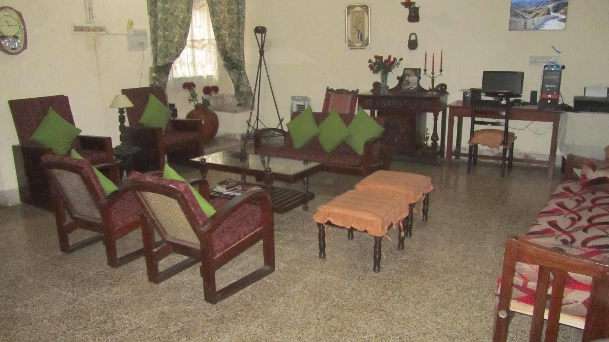 Madeleine Inn Kochi Ngoại thất bức ảnh